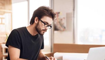 ¿Cuánto necesitas ahorrar si eres freelancer? La regla del «piso indispensable» lo resuelve