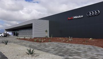 Puebla analiza adquirir deuda por 1,500 millones de pesos para liquidar obras de Audi y CIS