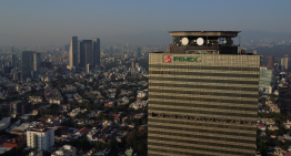 Pemex, gigante en el PPEF 2027 y perdedor en recursos para enfrentar el cambio climático