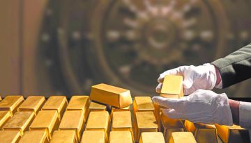 El oro subió por debilidad del dólar y baja del petróleo