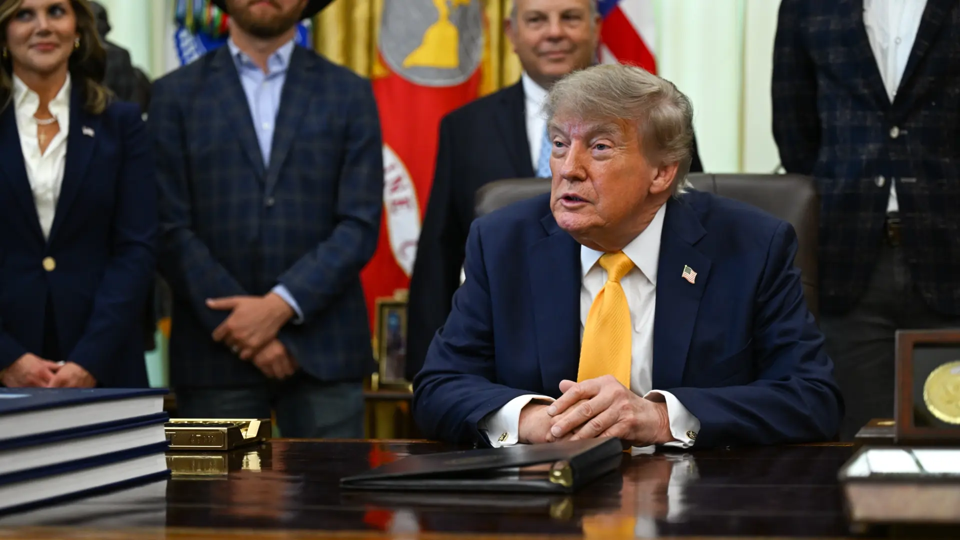 Trump dice que México no tiene nada que ofrecer a EEUU, solo «tamales picantes y tomates»