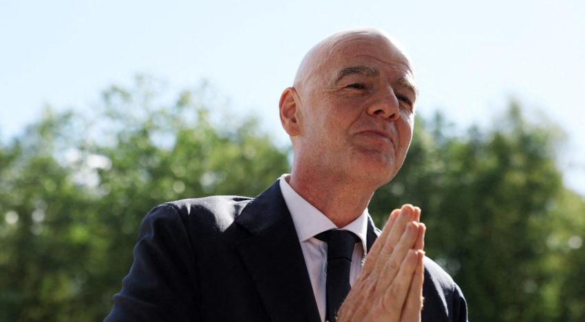 Caos del Mundial no derrocó a Infantino de reelección en FIFA