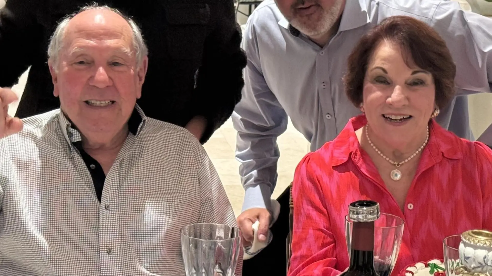 Mueren dos abuelos junto a sus dos nietos tras precipitarse la avioneta en la que viajaban cerca de Bahamas