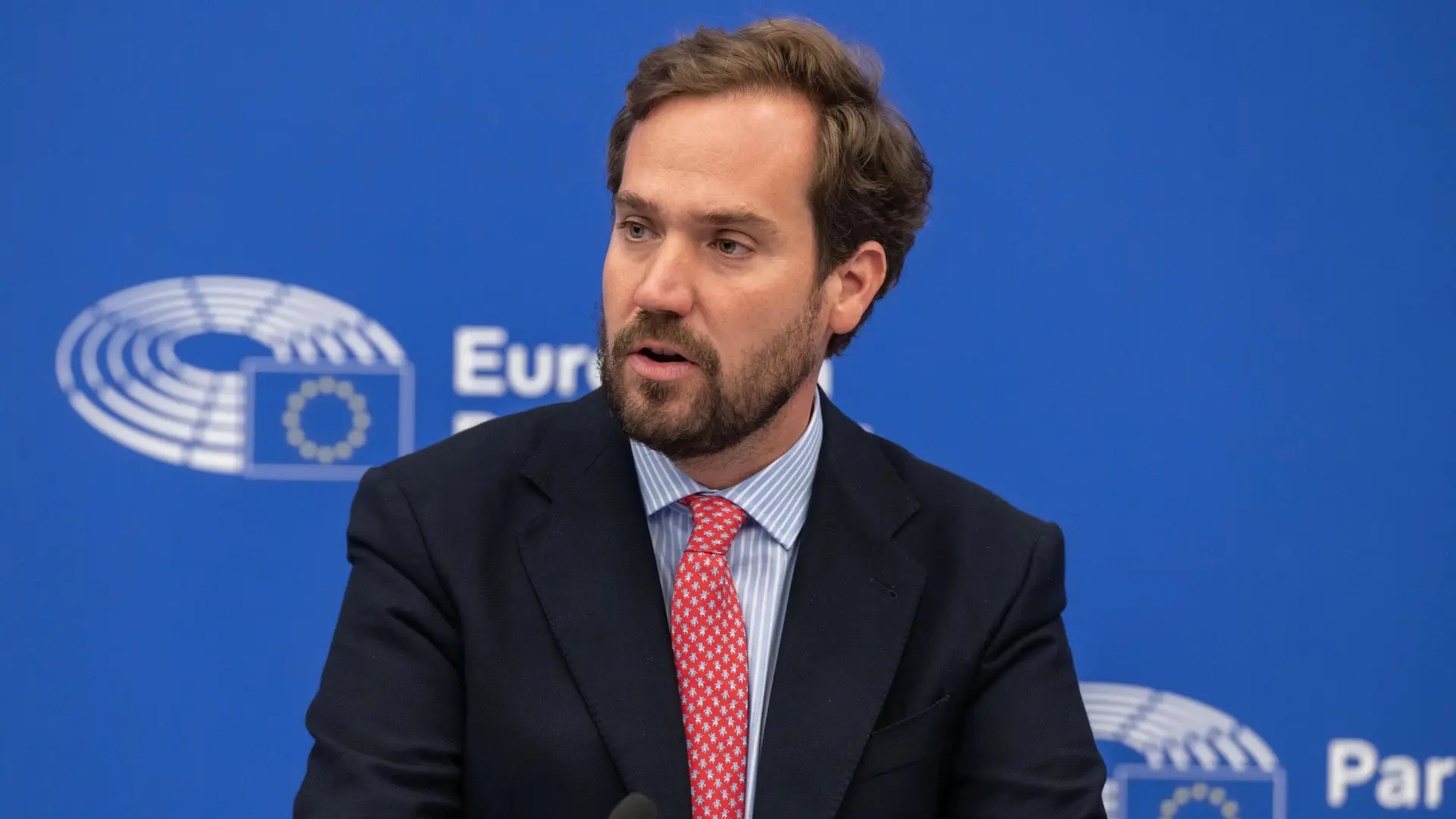 Borja Giménez Larraz: «Estamos decepcionados, restringir la compra de segundas residencias es populismo»