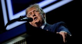 Elecciones legislativas: Trump promete 5,000 dólares a cada estadounidense si conserva el control del Congreso