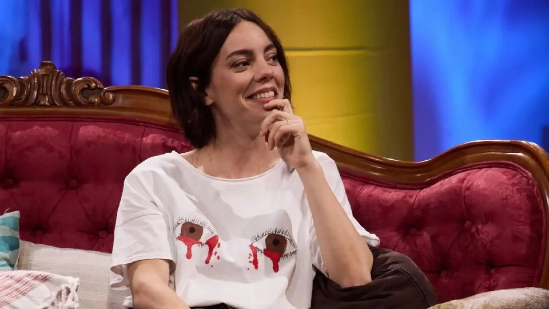 La madre de Vicky Luengo explica cómo es vivir tras perder el 90% de la visión: qué es la degeneración macular