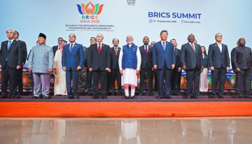 El presidente de Sudáfrica cancela su agenda pública por enfermedad tras la cumbre BRICS en India