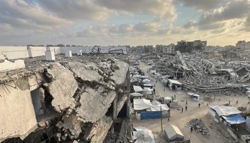 Colapso de un edificio en Gaza deja seis muertos, 14 heridos y decenas de desaparecidos