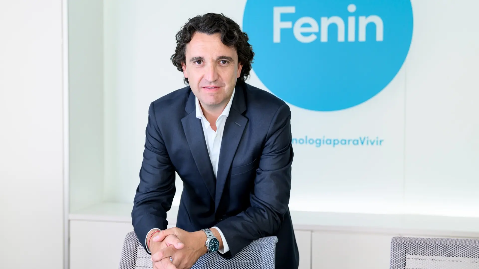 Pablo Crespo (Fenin): «El sistema sanitario funciona como el despotismo ilustrado, todo para el paciente, pero sin el paciente»