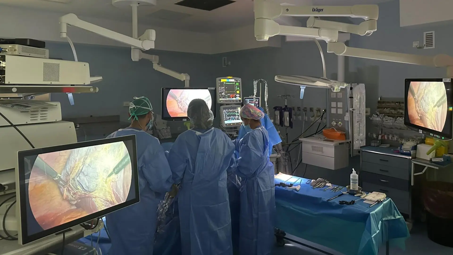 He entrado en un quirófano del Hospital Reina Sofía de Córdoba y así está cambiando la tecnología la forma de operar a un paciente