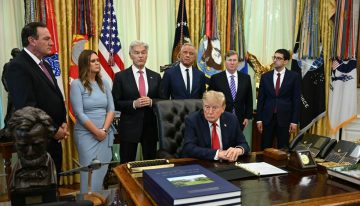Trump amplía programa para reducir el precio de medicamentos en Estados Unidos