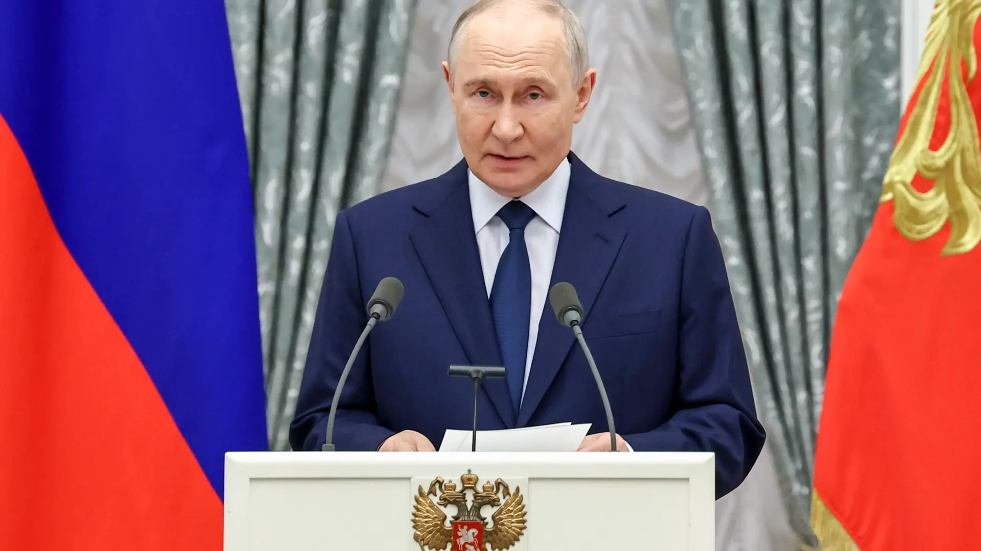 Putin afirma que Rusia no se está preparando para una acción militar contra la UE: «No tenemos planes de ese tipo»