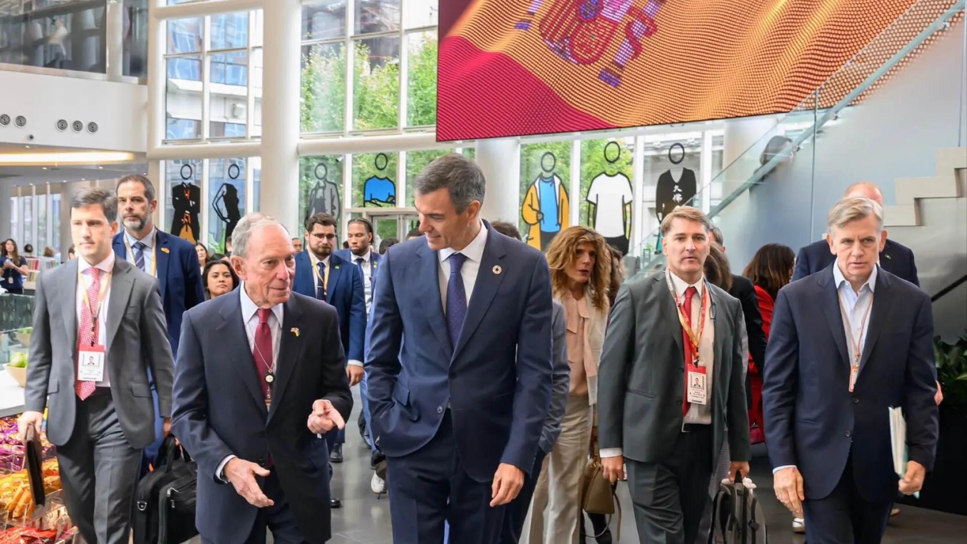 España y Bloomberg crean un acelerador de energía verde en Madrid