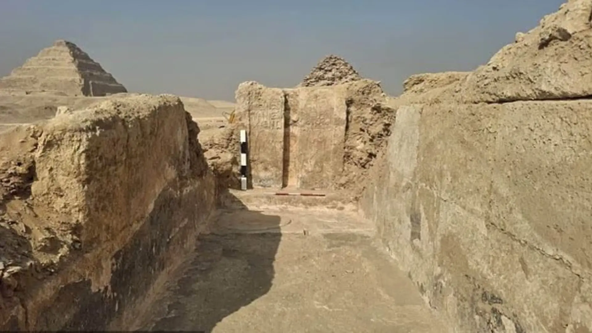 Hallan en Egipto la tumba de 4.000 años de antigüedad del «guardián de los secretos del rey», con un misterioso «portal al más allá»
