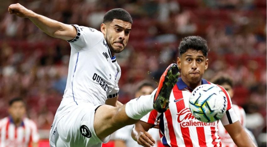 Los Gallos se enfiestan en Guadalajara: Querétaro sorprende a unas Chivas sin seleccionados