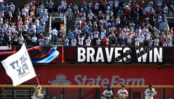 Riley saca la cara por los Bravos y Medias Blancas sorprenden a los Astros en los playoffs de la MLB