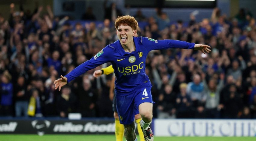 Colo Barco pasó del abucheo a los abrazos con los hinchas del Chelsea: convirtió su primer gol en el triunfo vs Leeds por la Copa de la Liga