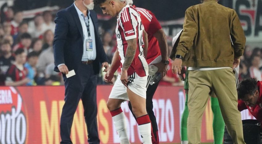 River y un arranque fatal ante Huracán: lesión de Thiago Almada, gol del Globo y las lágrimas del pibe Tobías Andrada al pedir el cambio