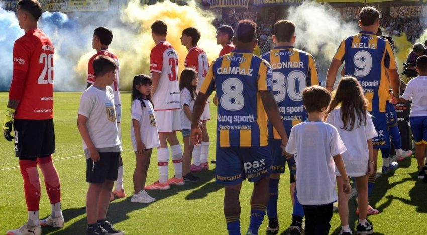 De Abu Dhabi a Santiago del Estero: la insólita historia de la Supercopa Internacional que juegan Rosario Central y Estudiantes, y revive un duelo picante