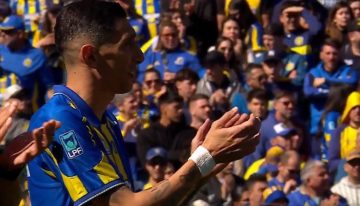 El homenaje a Lionel Messi en medio del clásico de Rosario: los hinchas de Central aplaudieron, pero también ovacionaron a Fideo Di María