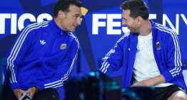 Scaloni bancó a Messi para el Balón de Oro y reveló su charla para convencerlo del partido despedida: «Es ahora, antes que la magia no sea la misma»