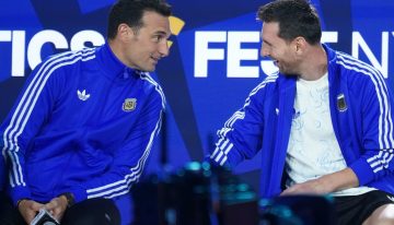 Scaloni bancó a Messi para el Balón de Oro y reveló su charla para convencerlo del partido despedida: «Es ahora, antes que la magia no sea la misma»