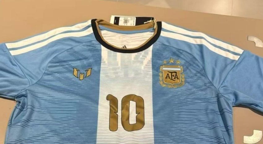 Se filtraron nuevas imágenes de la camiseta especial que usará Lionel Messi en su despedida de la Selección
