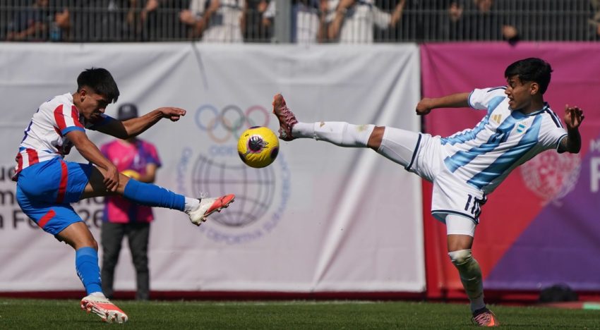 Juegos Suramericanos 2026: Argentina debutó en fútbol y armó una fiesta en cancha de Newell's pero terminó cayendo con Paraguay