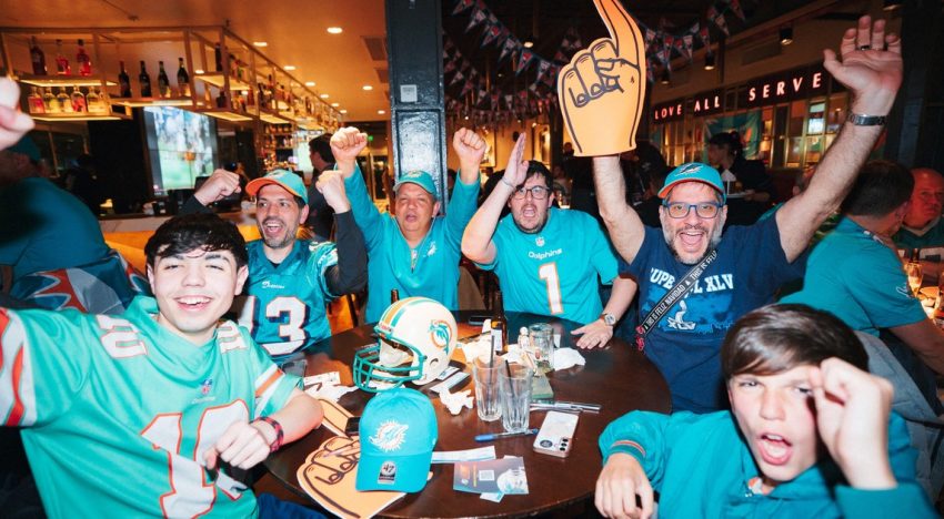 Los Miami Dolphins coparon Puerto Madero para reunir a sus fanáticos, con el sueño firme de recibir un partido de NFL en Argentina
