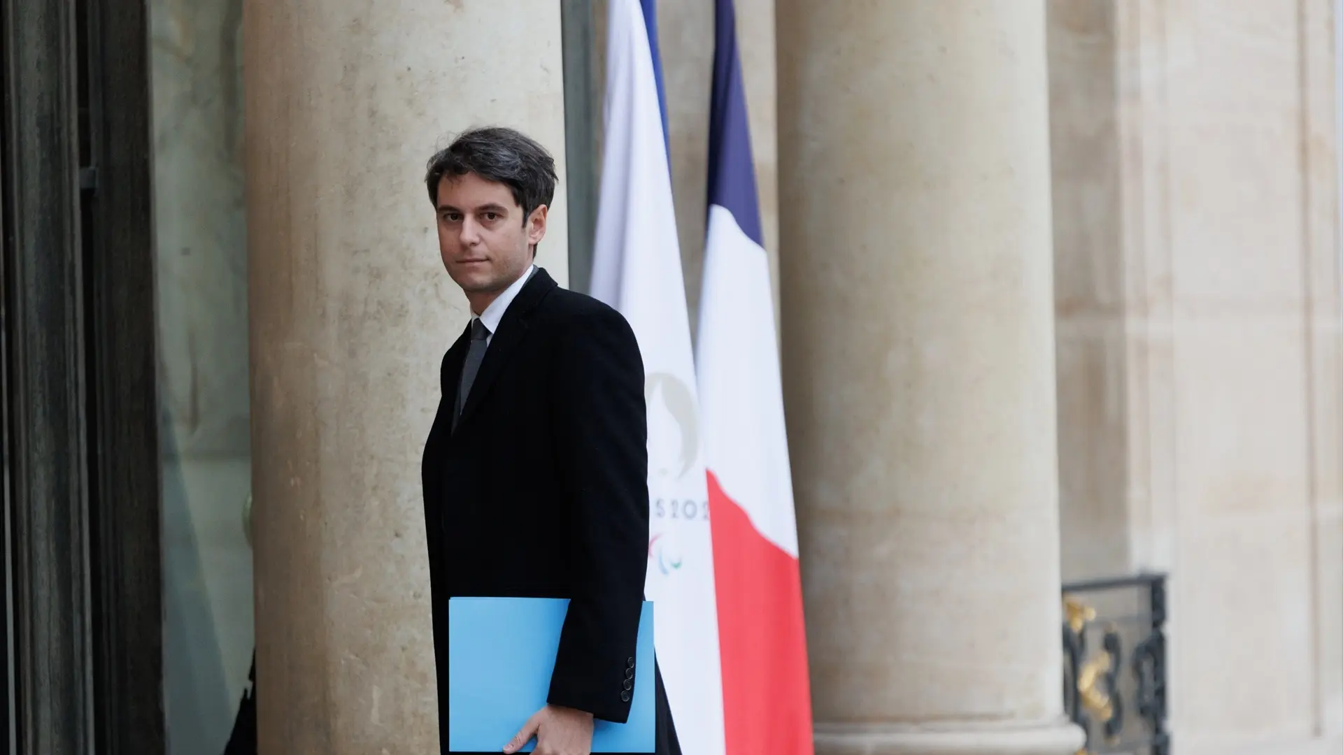El candidato al Elíseo Gabriel Attal propone unos Estados Unidos de Europa con solo diez países, un presidente y Reino Unido incluido