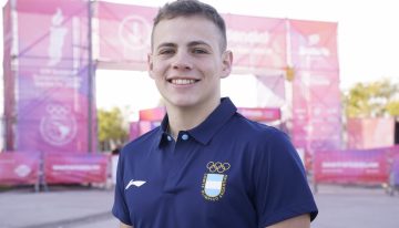 De día, oficinista; de noche, rey del trampolín: Santiago Ferrari, el jujeño campeón que persigue un sueño