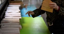 ¿En cuáles centros habilitados podrán votar los españoles residenciados en Venezuela?