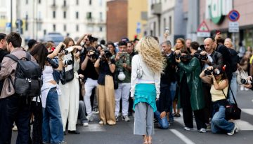 En qué se fija una editora de moda experta en street style: de los detalles de estilismo (que son gratis), a accesorios asequibles (que lo cambian todo) y las piezas que no se te pueden escapar