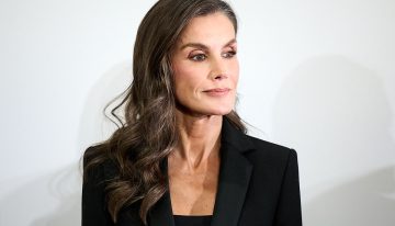 ¡Ese glow up de Letizia tiene truco! Analizamos los secretos del nuevo efecto luminoso de la piel de la Reina (según los expertos)