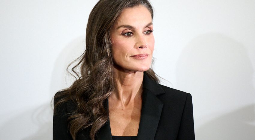 ¡Ese glow up de Letizia tiene truco! Analizamos los secretos del nuevo efecto luminoso de la piel de la Reina (según los expertos)
