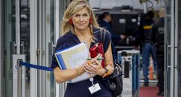 El detalle escondido de la reina Máxima que delata su flechazo por los bolsos grandes de lujo