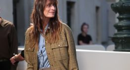 La última apuesta de las insiders es la chaqueta más apetecible del otoño y sabemos dónde conseguirla