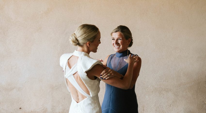 Alice, la novia con el vestido de lentejuelas que causó sensación: «Quería un look cómodo pero con un punto de glamour»