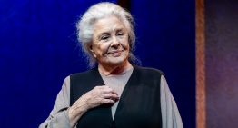 Lola Herrera (91 años): «He decidido no comer cosas que no me sientan bien; no me compensa. Siempre desayuno lo mismo,madrugo más para poder hacerlo con calma»