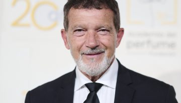 Antonio Banderas: «Entendí lo que era el perfume cuando olí un frasco que se llamaba 'domingo por la mañana'»
