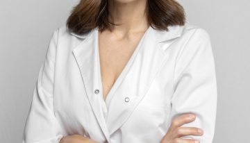 Ana Molina, dermatóloga: «La mejor forma de crear colágeno en la piel es con el entrenamiento de fuerza»