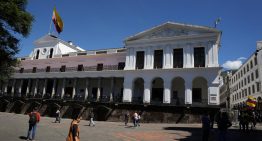 Ecuador registra cortes eléctricos por embalses bajos