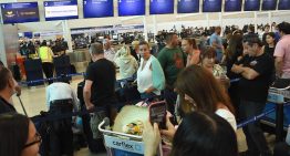Diputados aprueban aumentos de cobros a turistas, tasa ferroviaria y uso del espacio aéreo