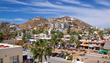 “El turismo, como la manufactura, requiere impulso público”