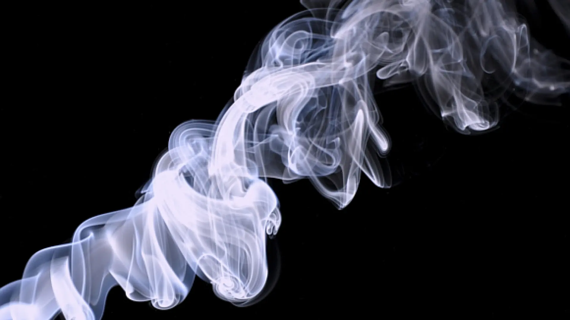 La exposición al humo ambiental del tabaco aumenta en España un 11,7% desde 2011