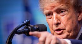 Trump asegura que la iniciativa de JD Vance con Irán está relacionada con suministros médicos