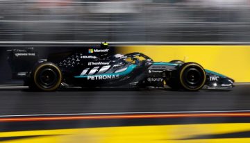 Antonelli da otro paso hacia el título de la F1 con la pole en Estados Unidos