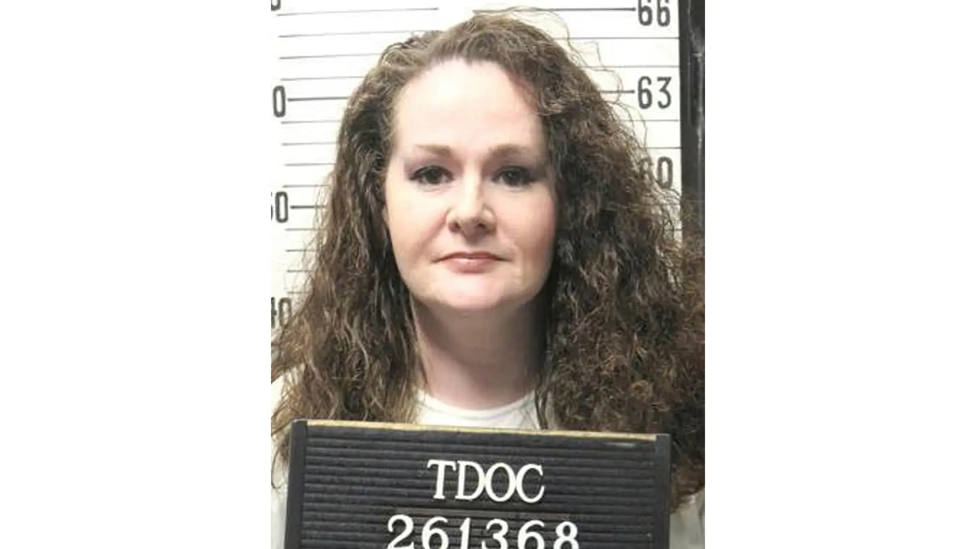 Christa Pike, la condenada a muerte que sobrevivió dos veces la inyección letal en Tennessee, comienza a caminar de nuevo