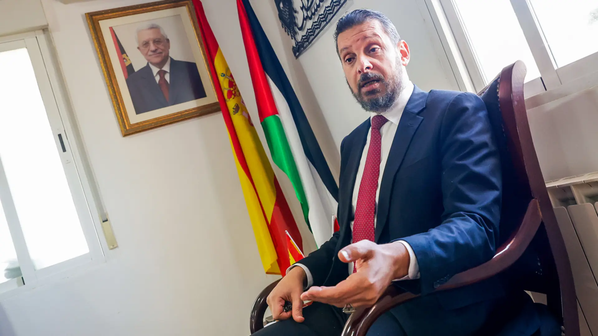 Fadi Elhusseini, embajador de Palestina en España: «El Gobierno de Israel no busca la paz, sino todo lo contrario»