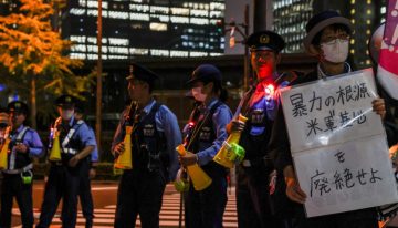 Imponen toque de queda y prohíben el alcohol a los soldados de EU en Okinawa tras un asesinato